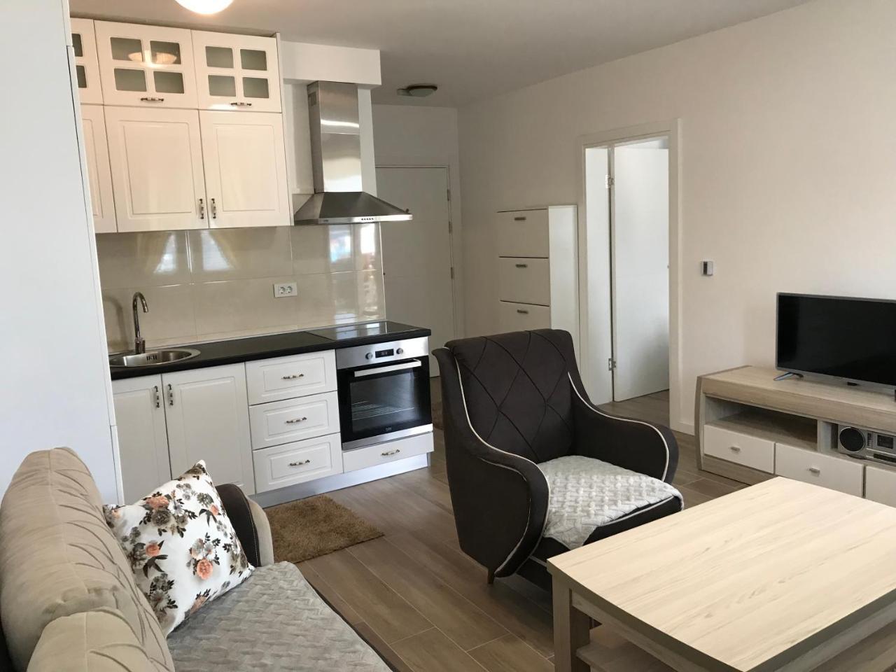Apartmani Belma Dobra Voda Exterior foto